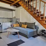 Aigaiou House 2