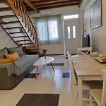 Aigaiou House 2